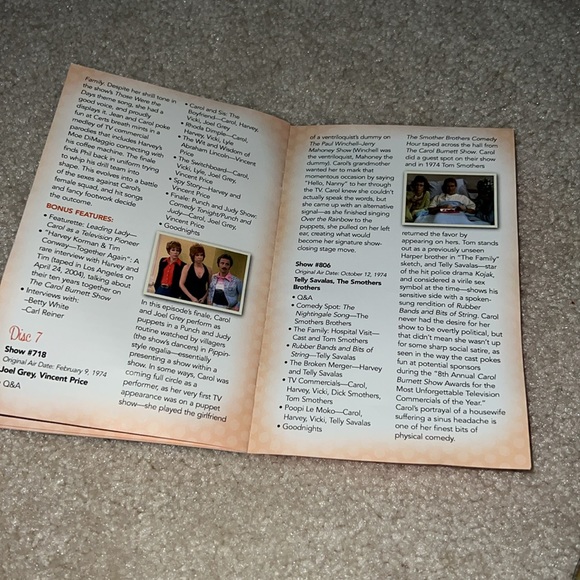 Carol Burnett Show DVD Set - Carol’s Favorites- 6 discs plus bonus 7th. -Used - Picture 11 of 15